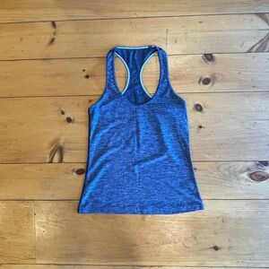 Sold in a bundle - not for sale.